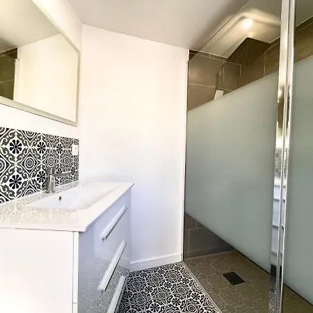 Villa House -rooftop&jacuzzi -stayinseville Séville